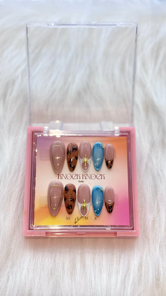 Knock Knock - Jungle Glam