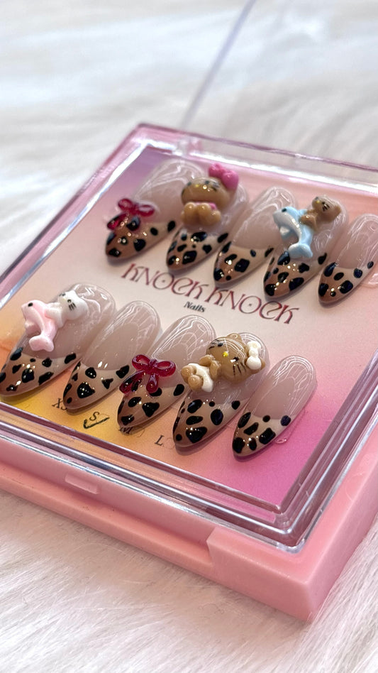 Knock Knock - Wild Kitty Chic